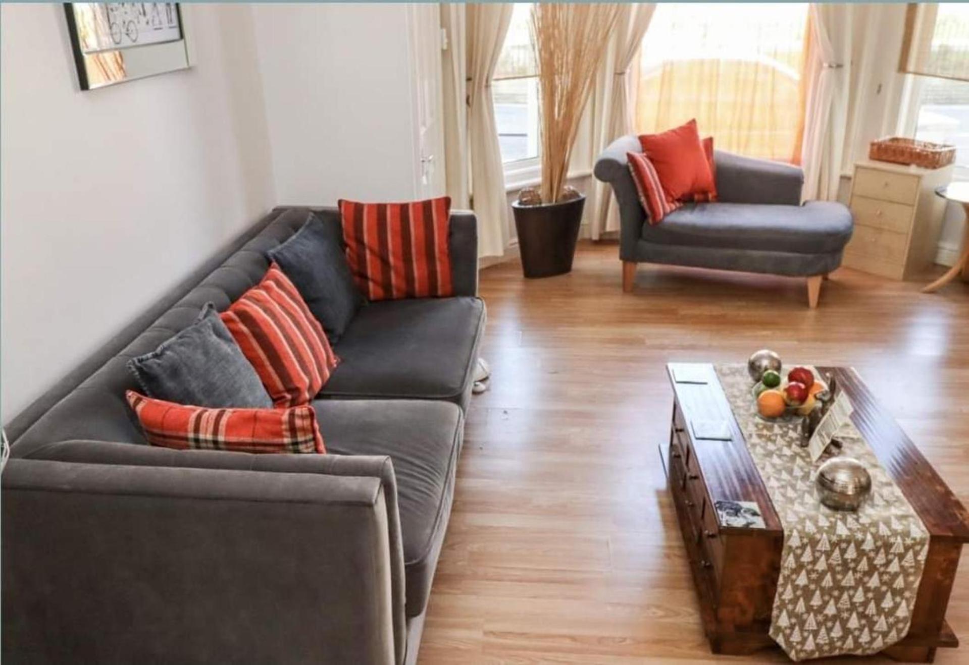 Ground Floor Studio Apartment In ブリドリントン エクステリア 写真